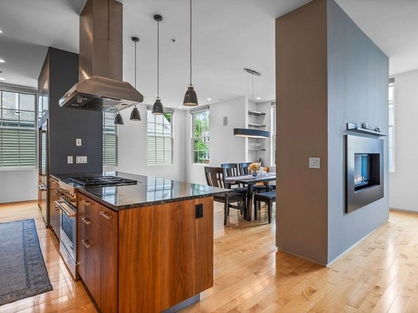 618 East 2nd St B, Boston MA 02127