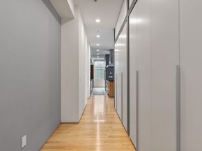 618 East 2nd St B, Boston MA 02127