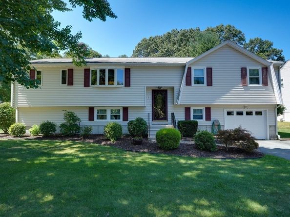 6 Fairfax St, Burlington MA 01803