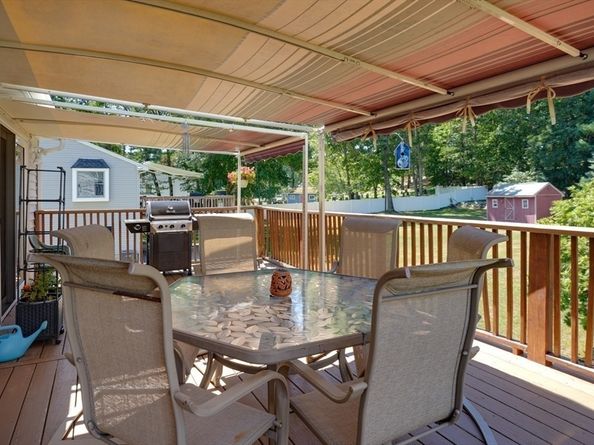 6 Fairfax St, Burlington MA 01803