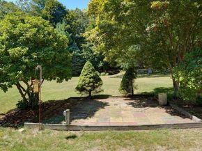 6 Fairfax St, Burlington MA 01803