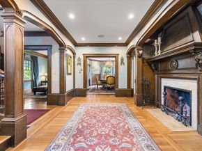 206 Franklin St, Newton MA 02458