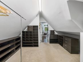 206 Franklin St, Newton MA 02458