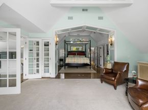 206 Franklin St, Newton MA 02458