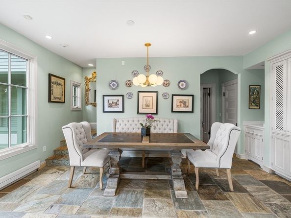206 Franklin St, Newton MA 02458