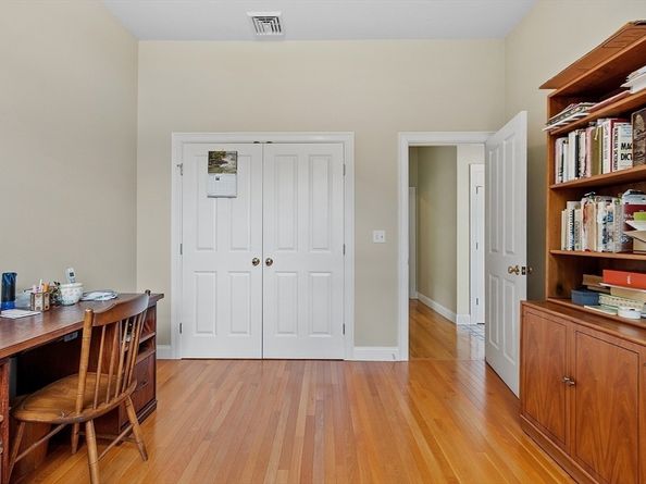 76 Flagler Dr., Holden MA 01520