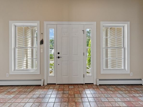 76 Flagler Dr., Holden MA 01520