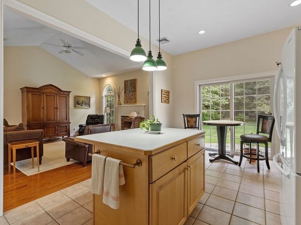 76 Flagler Dr., Holden MA 01520