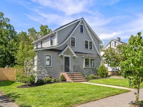 15 Freeman St, Newton MA 02466