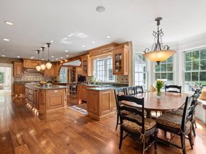 3 Stone Bridge Lane, Milton MA 02186