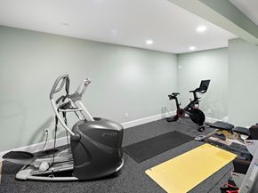 73 Wendell Road, Newton MA 02459