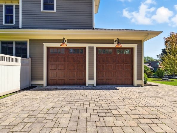 73 Wendell Road, Newton MA 02459