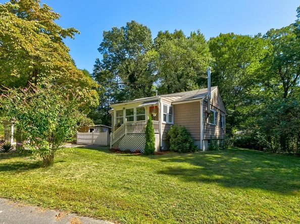 31 Springfield Drive, Littleton MA 01460
