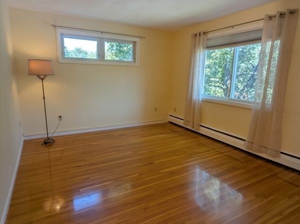 73 Lionel Ave. F, Waltham MA 02452