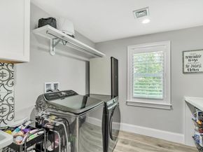 5 Clark Rd, Bedford MA 01730