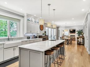 5 Clark Rd, Bedford MA 01730