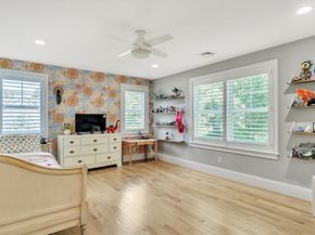 5 Clark Rd, Bedford MA 01730