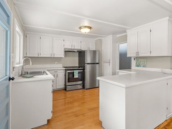 71 Walnut Rd., Swampscott MA 01907