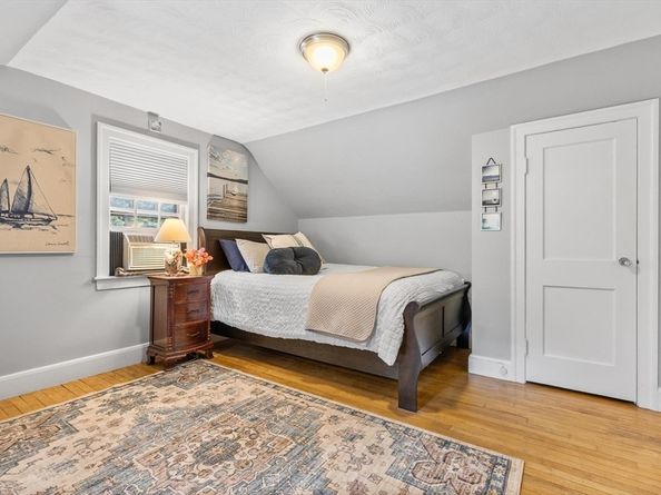 428 South Street, Reading MA 01867