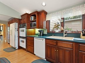 39 Austin Rd, Sudbury MA 01776