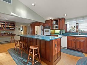 39 Austin Rd, Sudbury MA 01776