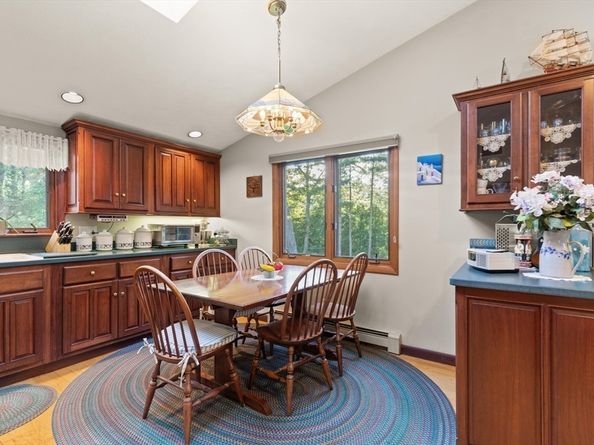 39 Austin Rd, Sudbury MA 01776