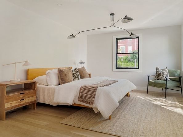 1 Packard Ave, Somerville MA 02144