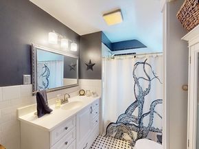 61 Whitford St, Boston MA 02131