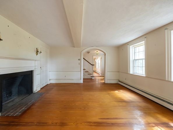9 & 9A Abigail, Hudson MA 01749