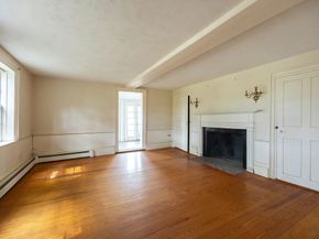 9 & 9A Abigail, Hudson MA 01749