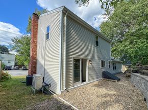 282 Pleasant St, Marblehead MA 01945