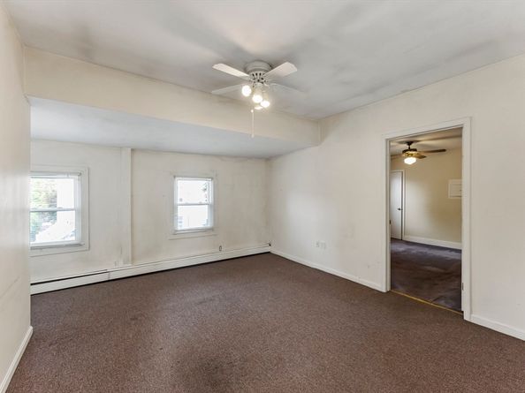 99 Pine St, Waltham MA 02453
