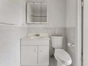 99 Pine St, Waltham MA 02453