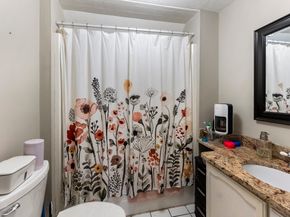 99 Pine St, Waltham MA 02453