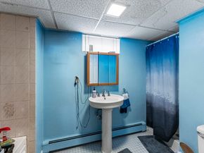 99 Pine St, Waltham MA 02453