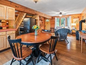 61 Bennetts Rd, Sturbridge MA 01566