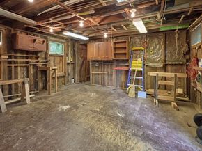 61 Bennetts Rd, Sturbridge MA 01566