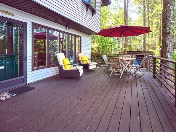 61 Bennetts Rd, Sturbridge MA 01566