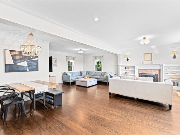 20 Great Hill Drive, Weymouth MA 02191