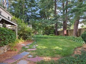 17 Laclede Ave, Framingham MA 01701