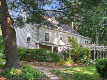 17 Laclede Ave
