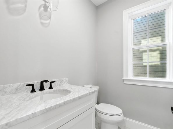 11-9 Washington Street Nine, Ipswich MA 01938