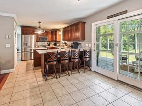 359 W Main St, Millbury MA 01527