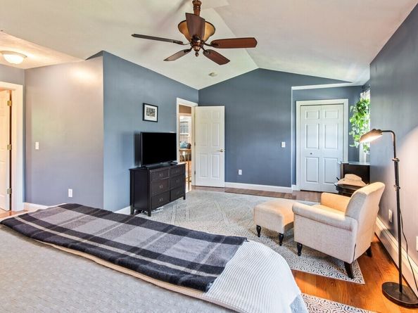 359 W Main St, Millbury MA 01527