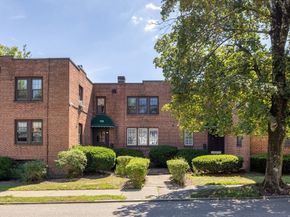 116 Floral St 6, Newton MA 02461