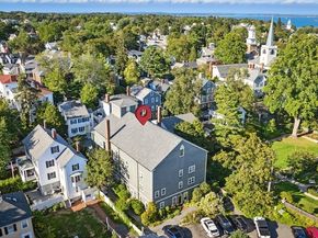 26 Summer Street 7, Marblehead MA 01945
