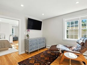 26 Summer Street 7, Marblehead MA 01945