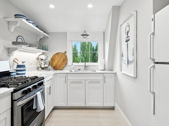 131 Front Street, Marblehead MA 01945