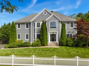 18 Symonds Way