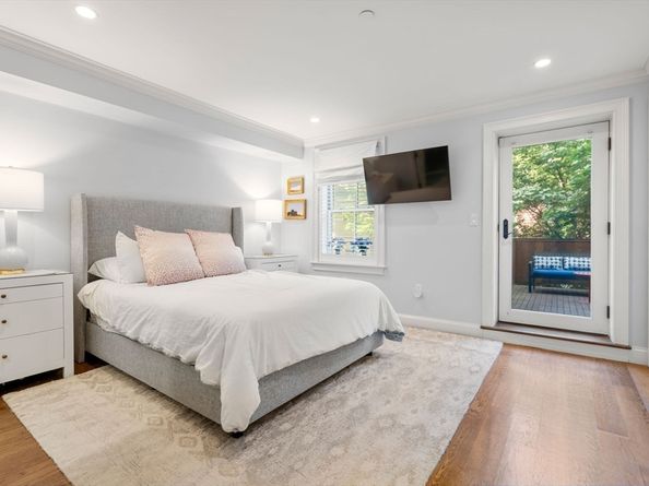 15 Hancock St 1, Boston MA 02114